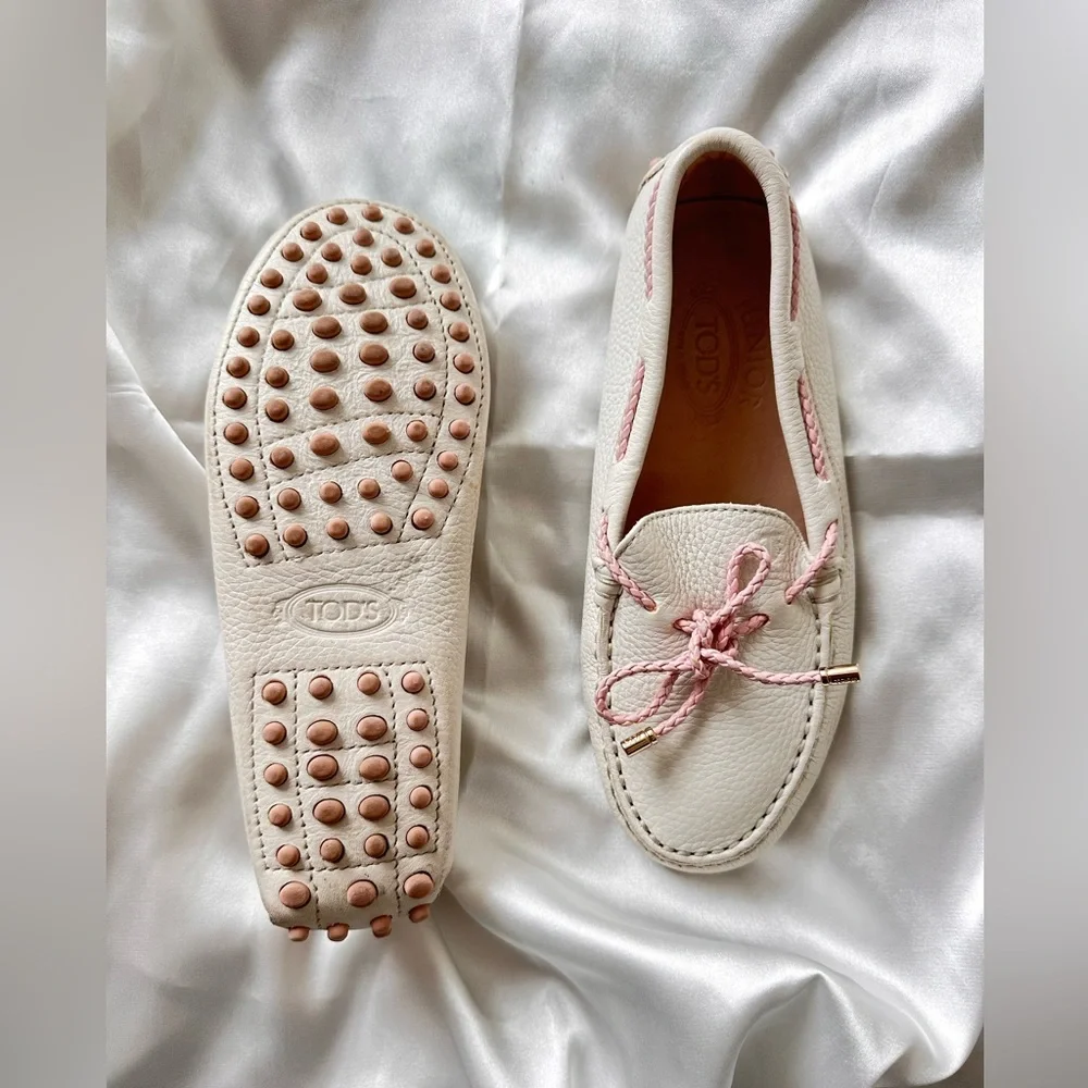 TOD’s Elegant White and Pink Women's Loafers